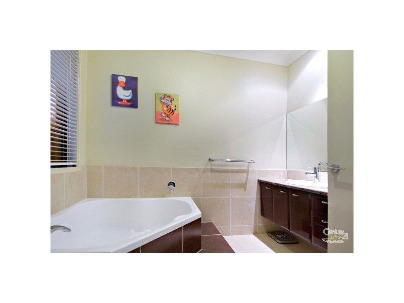 18 Curlew Court, Maleny QLD 4552