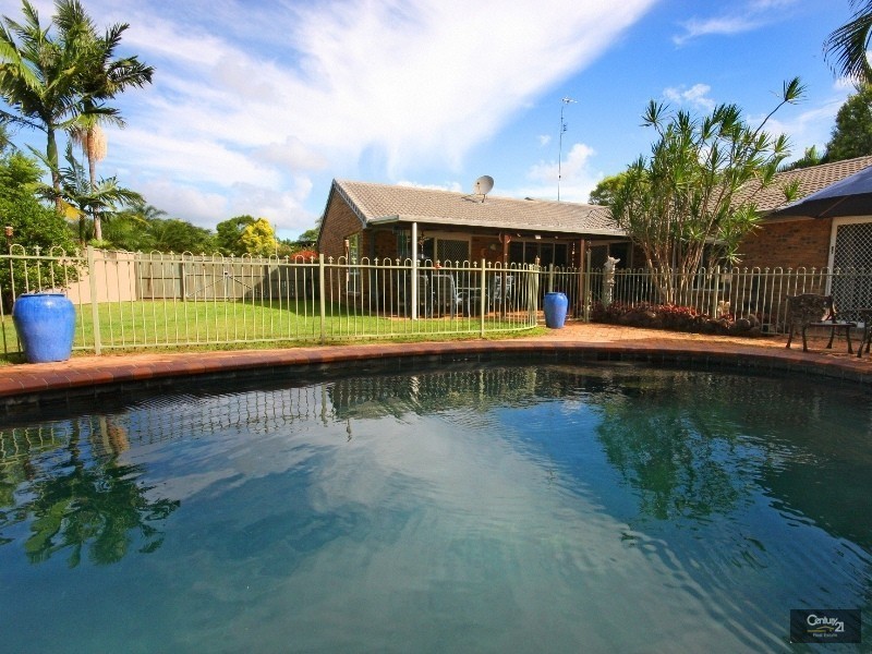 7 Kona Court, Mountain Creek QLD 4557