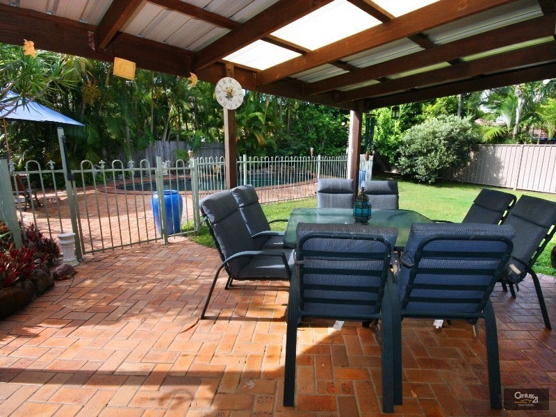 7 Kona Court, Mountain Creek QLD 4557