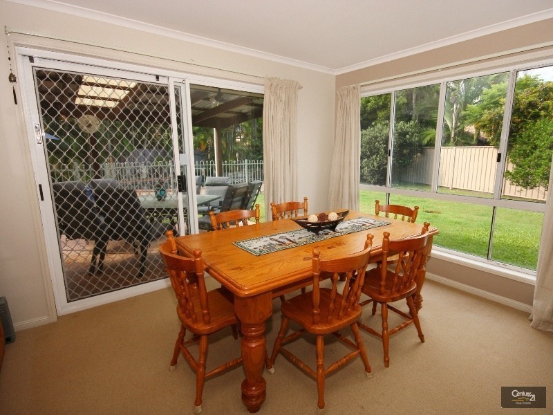 7 Kona Court, Mountain Creek QLD 4557