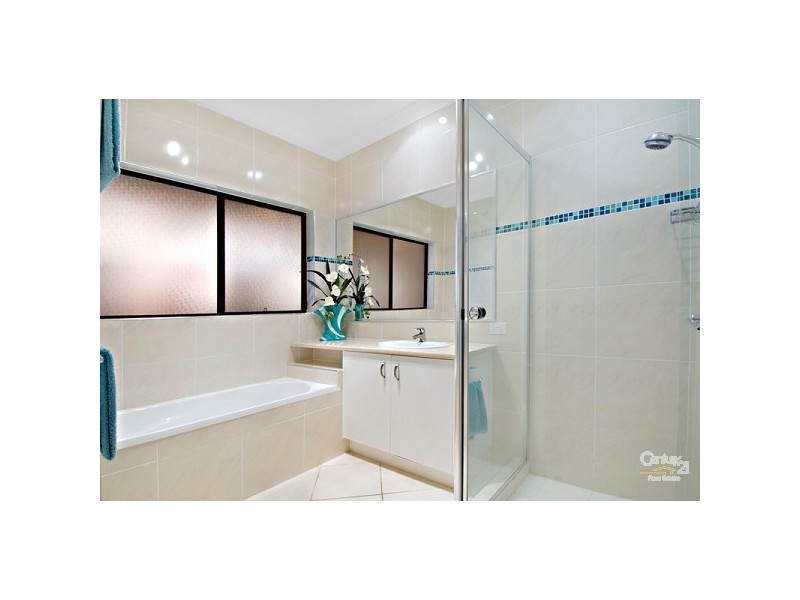 24 Springbrook Grove, Buderim QLD 4556