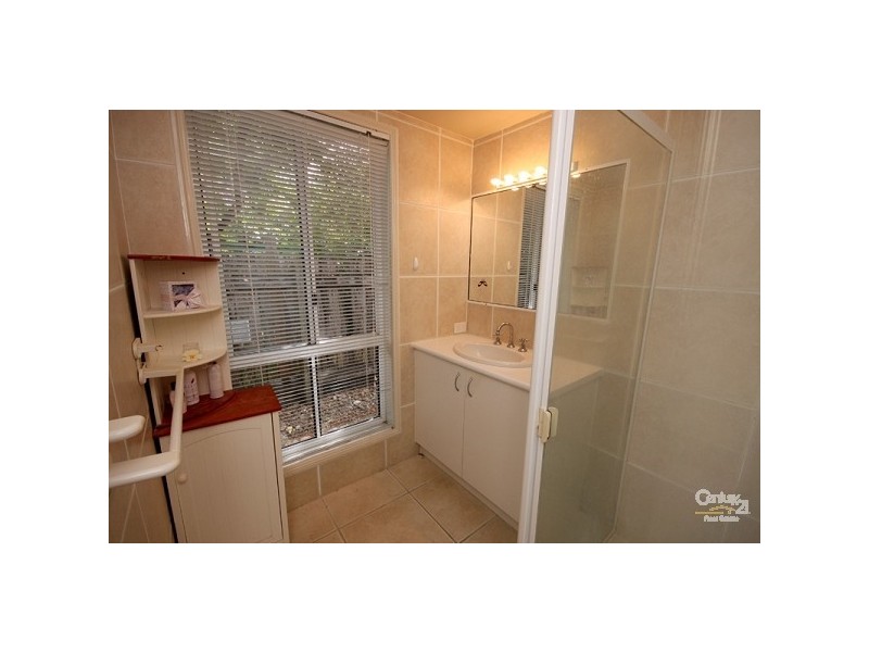 7 Kona Court, Mountain Creek QLD 4557