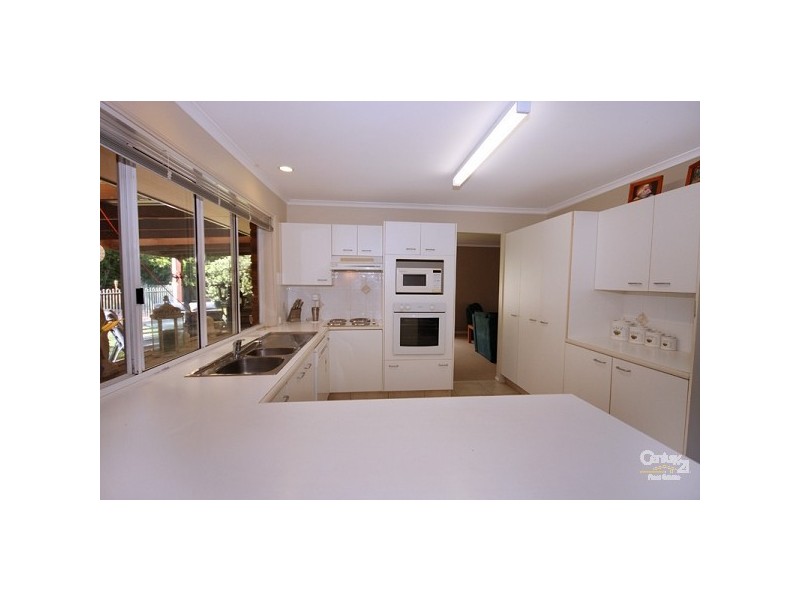 7 Kona Court, Mountain Creek QLD 4557