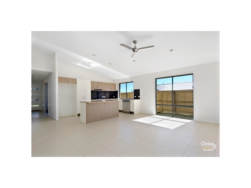 9 Parkview Drive, Little Mountain QLD 4551