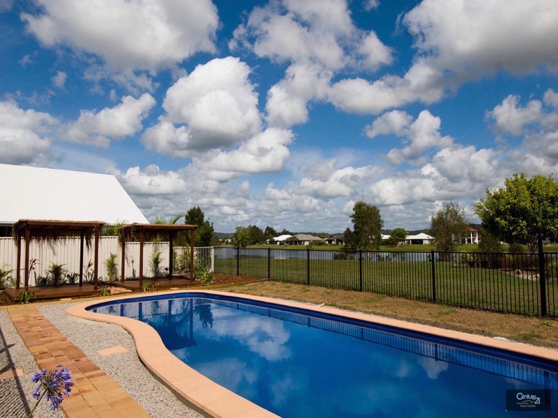 119 Fitzwilliam Drive, Sippy Downs QLD 4556