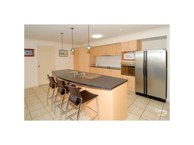 14 Sailfish Drive, Mountain Creek QLD 4557