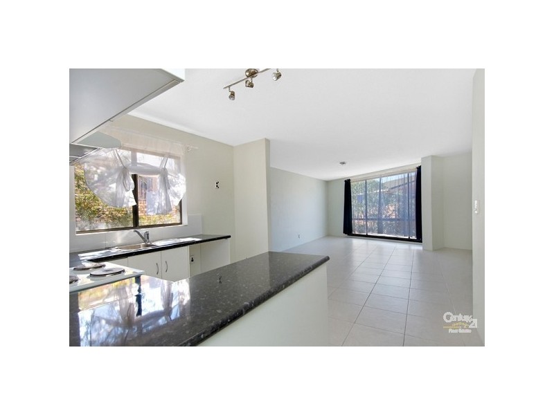4/18 Goonawarra Drive, Mooloolaba QLD 4557