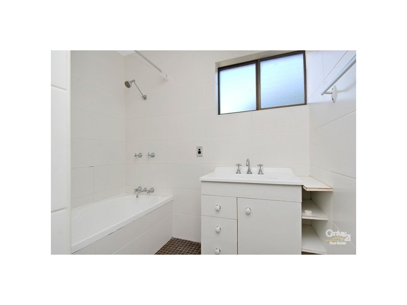 4/18 Goonawarra Drive, Mooloolaba QLD 4557