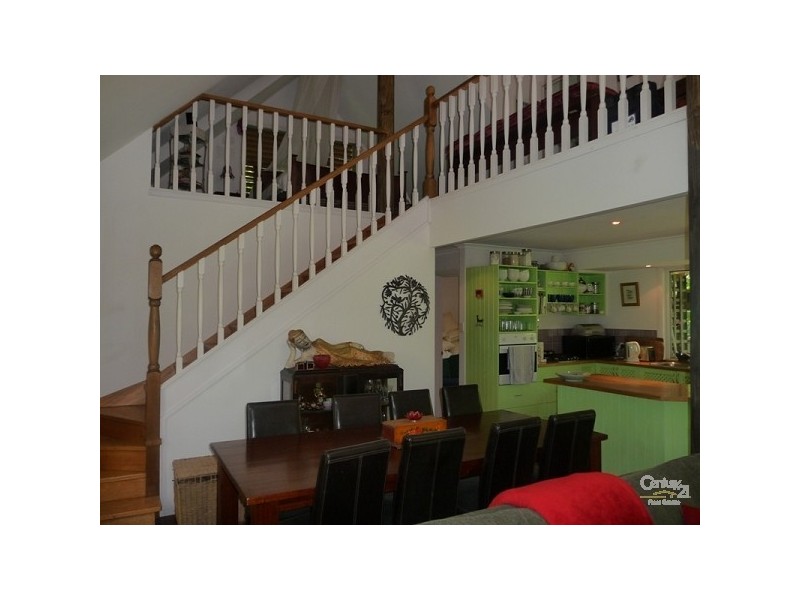 25 Cook Street, Eumundi QLD 4562