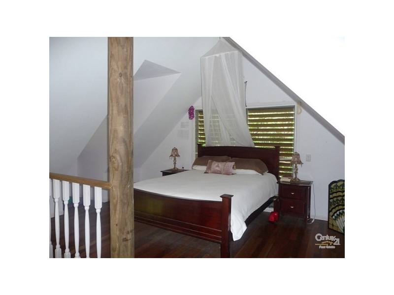25 Cook Street, Eumundi QLD 4562