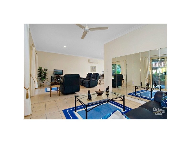 4 Chesterton Crescent, Sippy Downs QLD 4556