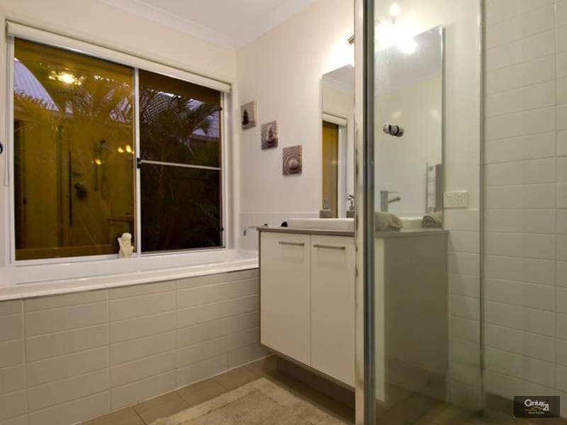 88 Fitzwilliam Drive, Sippy Downs QLD 4556