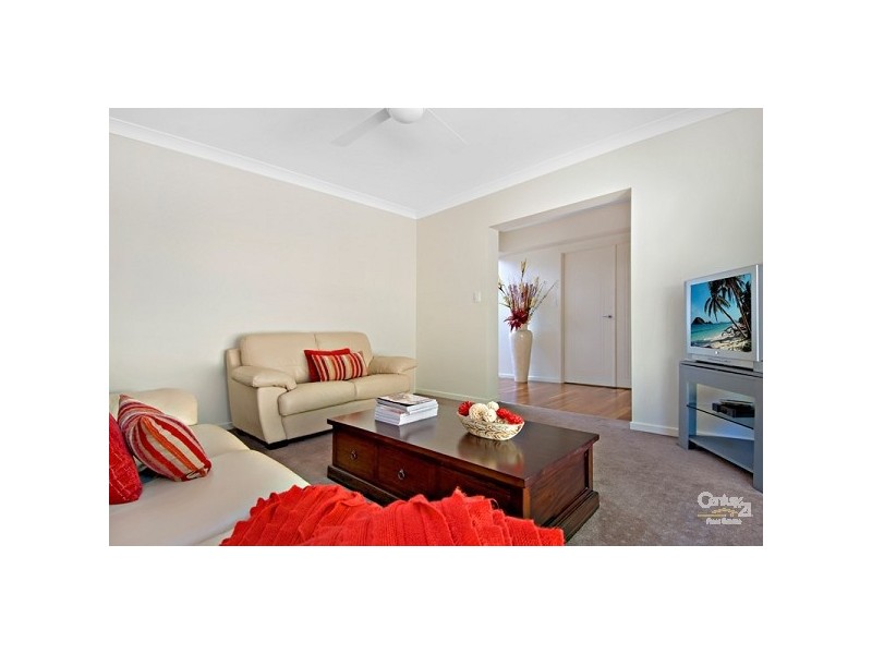 1 Towen View Court, Towen Mountain QLD 4560