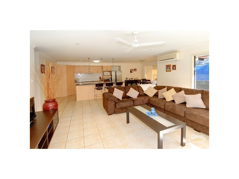 14 Sailfish Drive, Mountain Creek QLD 4557