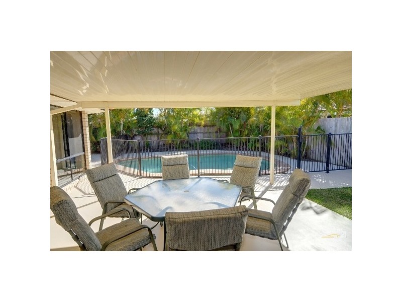 14 Sailfish Drive, Mountain Creek QLD 4557