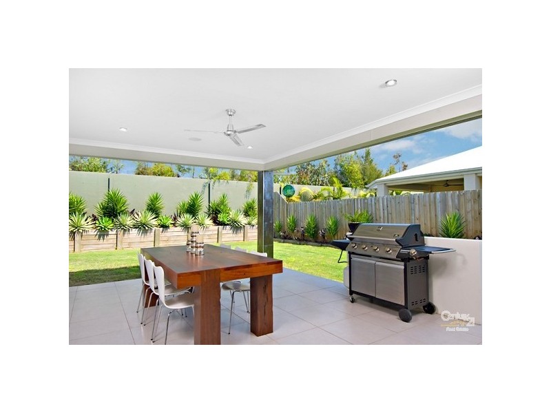 27 Myrtle Place, Mountain Creek QLD 4557