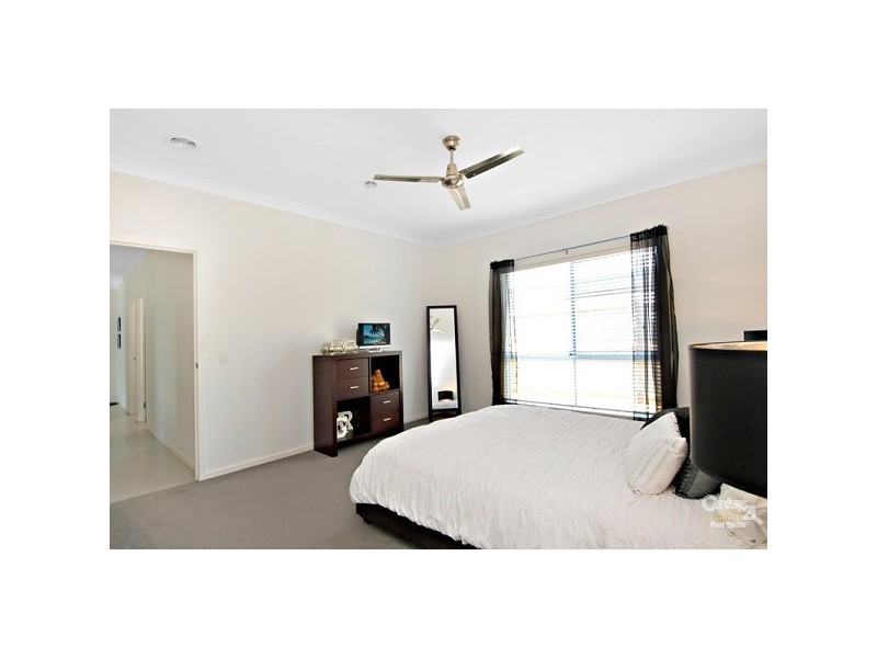 27 Myrtle Place, Mountain Creek QLD 4557