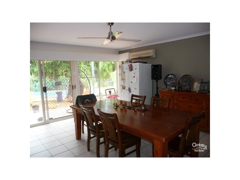 7 Teasel Court, Mountain Creek QLD 4557