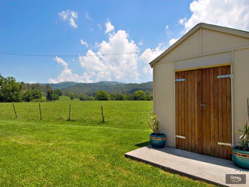 4 Oldham Court, Mooloolah Valley QLD 4553