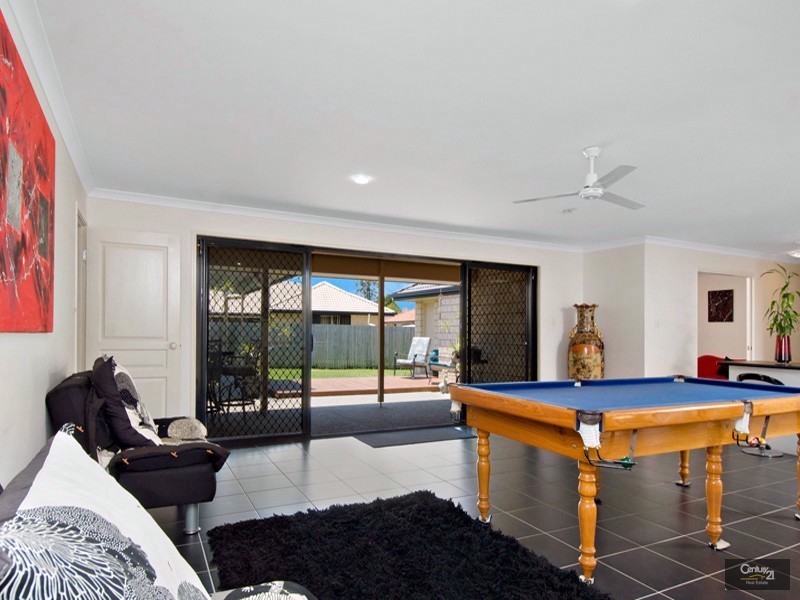 4 Oldham Court, Mooloolah Valley QLD 4553