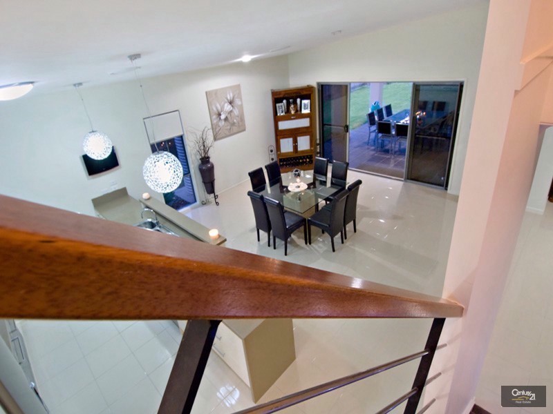 6 Sea Eagle Place, Forest Glen QLD 4556