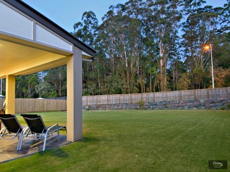 6 Sea Eagle Place, Forest Glen QLD 4556