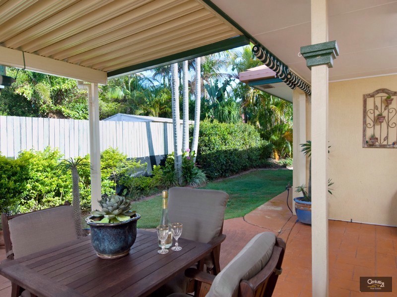 3 Greenway Place, Mountain Creek QLD 4557