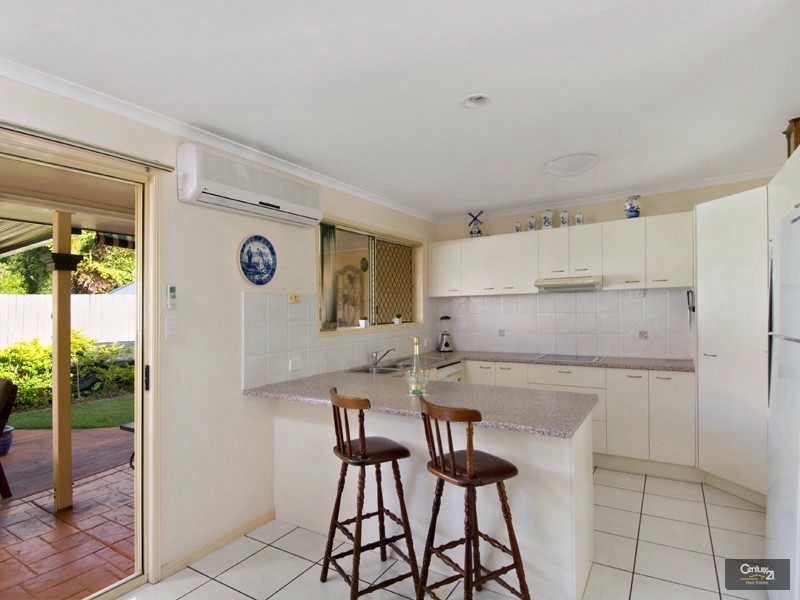 3 Greenway Place, Mountain Creek QLD 4557