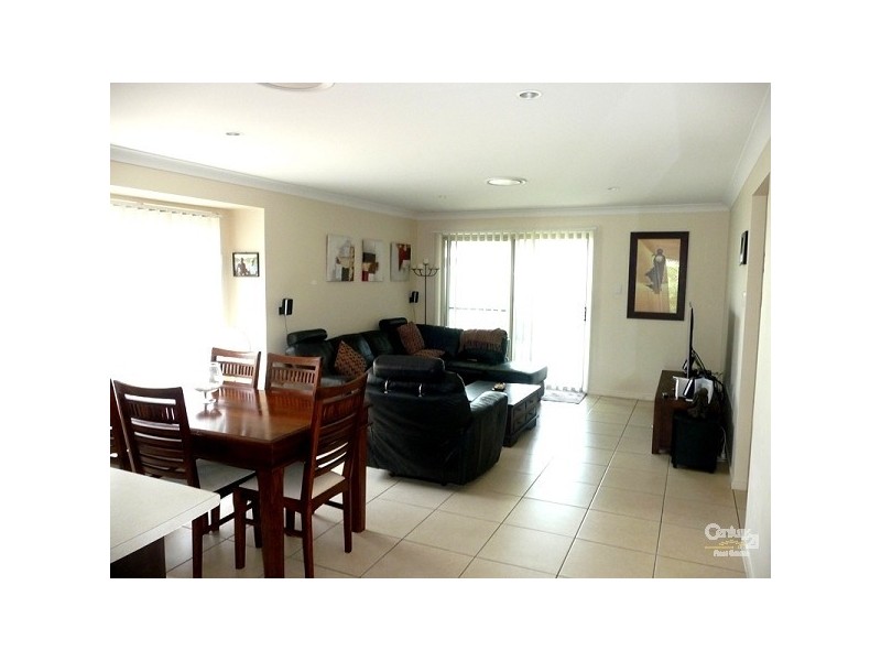 15 Clarence Place, Sippy Downs QLD 4556