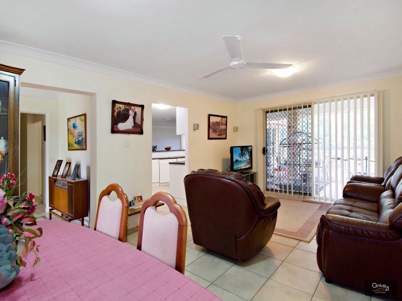 14 Sugar Gum Drive, Mooloolah Valley QLD 4553