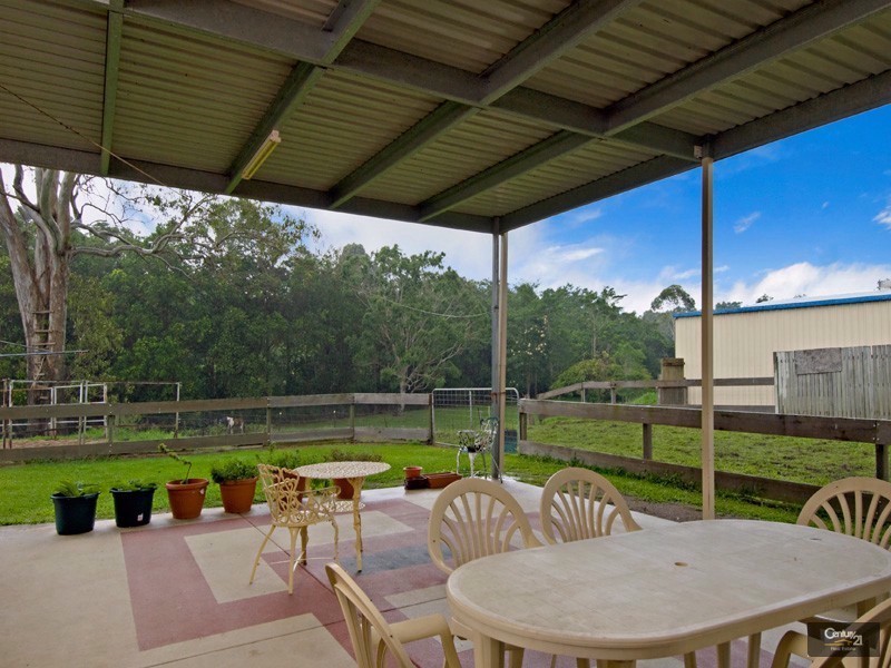 14 Sugar Gum Drive, Mooloolah Valley QLD 4553