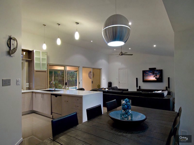 7 Redwood Court, Currimundi QLD 4551