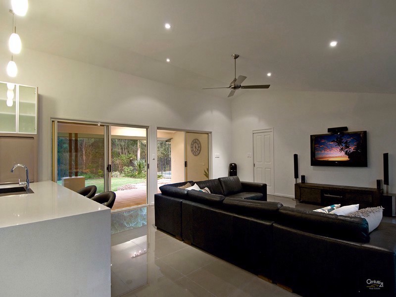 7 Redwood Court, Currimundi QLD 4551