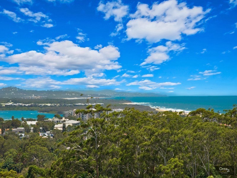 29 Yakola Parade, Alexandra Headland QLD 4572