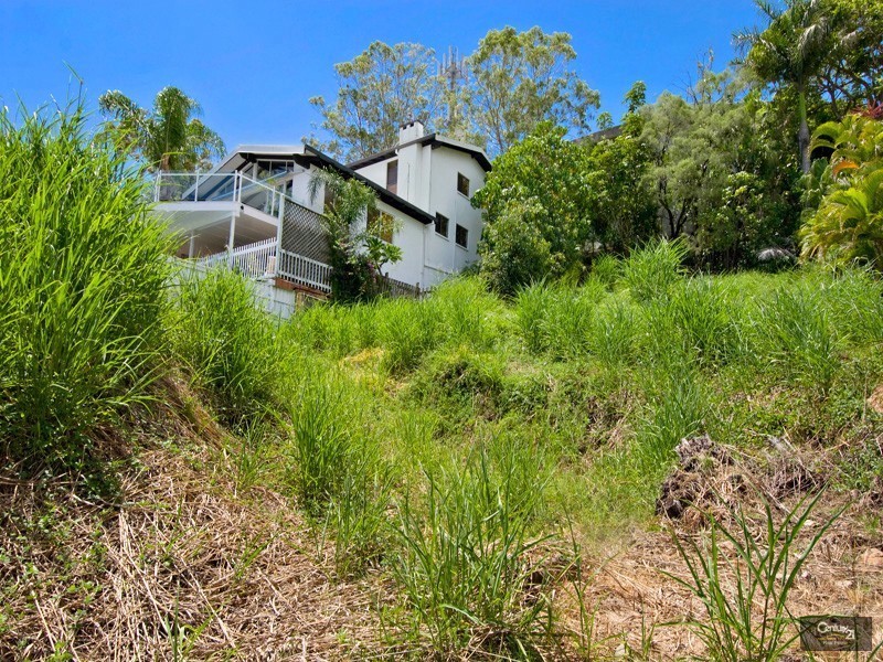 29 Yakola Parade, Alexandra Headland QLD 4572