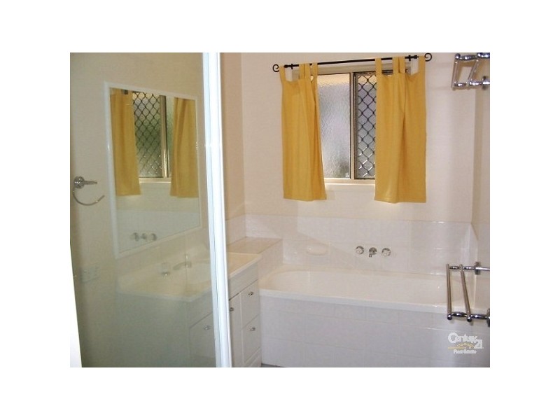 17 Sam White Drive, Buderim QLD 4556