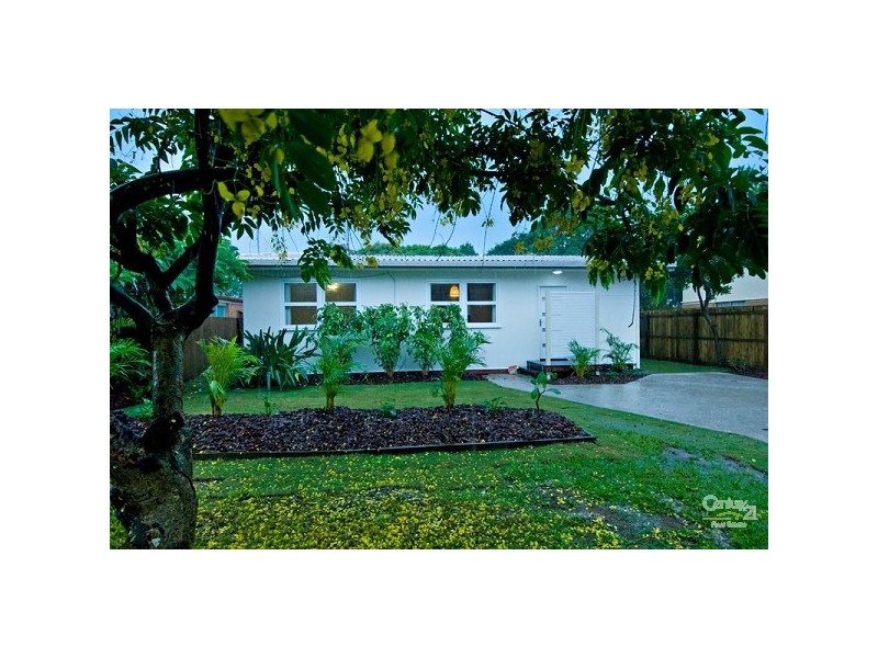 31 Palmer Avenue, Golden Beach QLD 4551