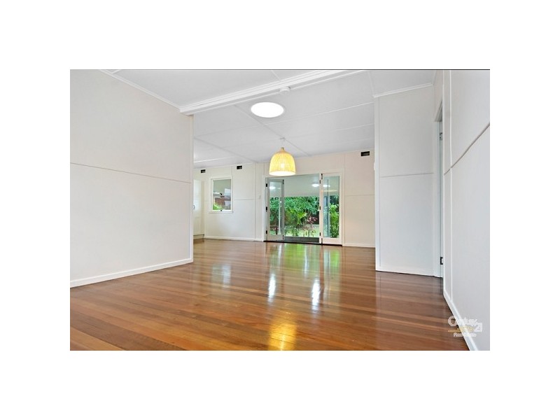 31 Palmer Avenue, Golden Beach QLD 4551