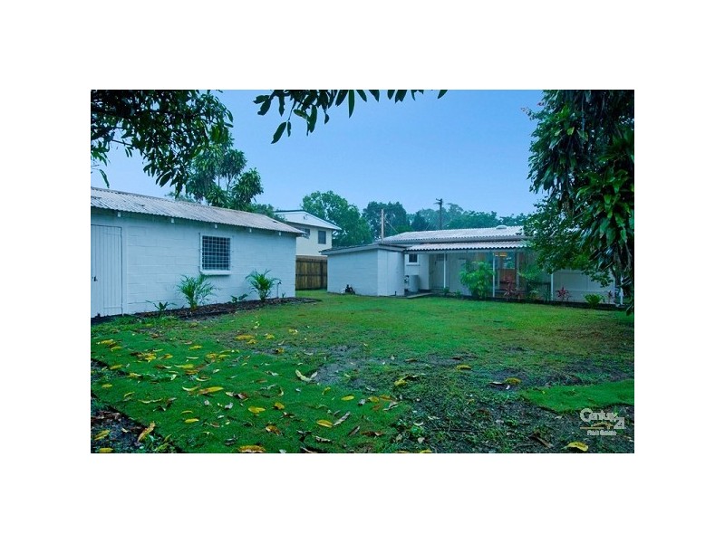 31 Palmer Avenue, Golden Beach QLD 4551