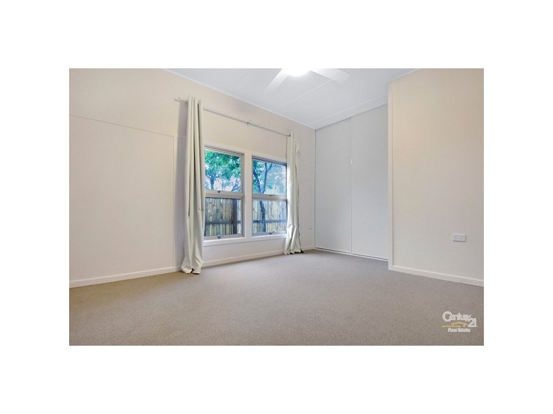 31 Palmer Avenue, Golden Beach QLD 4551