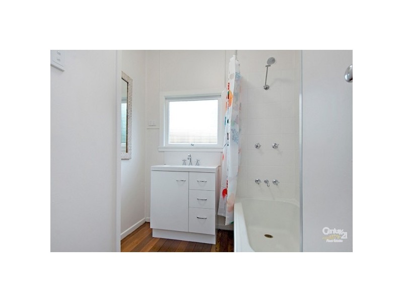 31 Palmer Avenue, Golden Beach QLD 4551