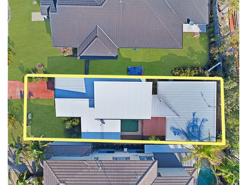 12 Fitzroy Court, Kawana Island QLD 4575