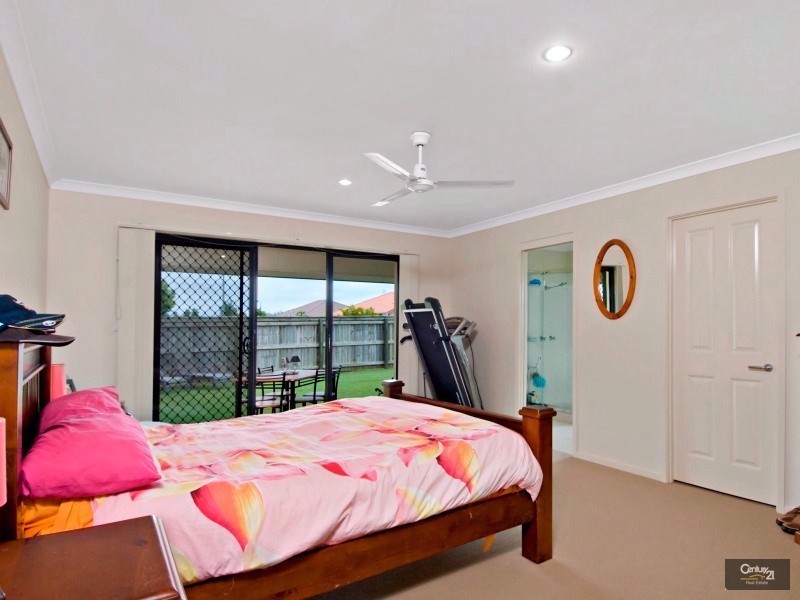 1 Sinatra Street, Sippy Downs QLD 4556