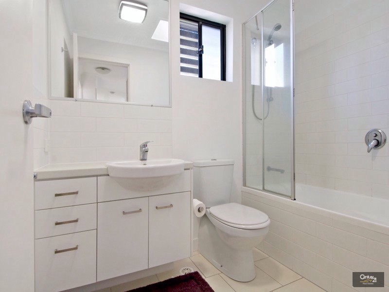 1/7 Figbird Crescent, Buderim QLD 4556