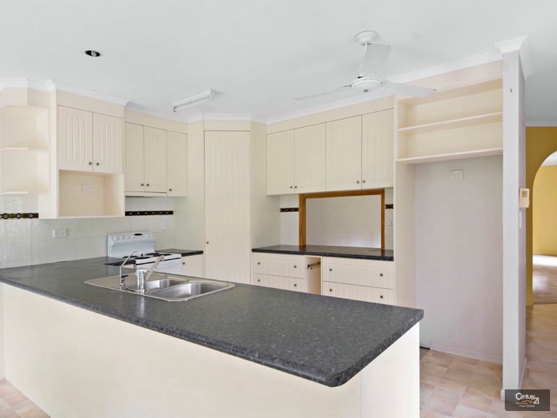 43 Andreasens Road, Rosemount QLD 4560