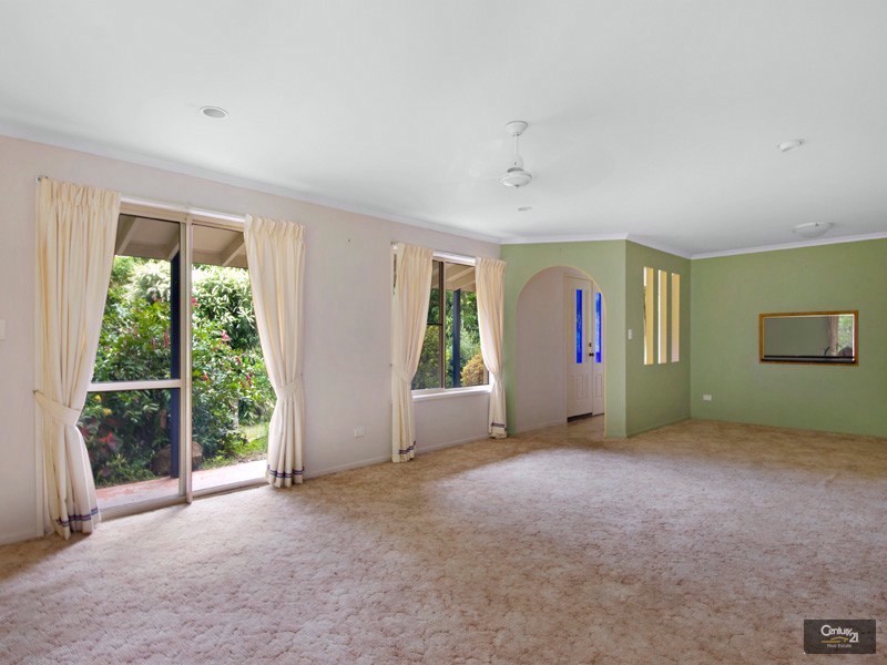 43 Andreasens Road, Rosemount QLD 4560