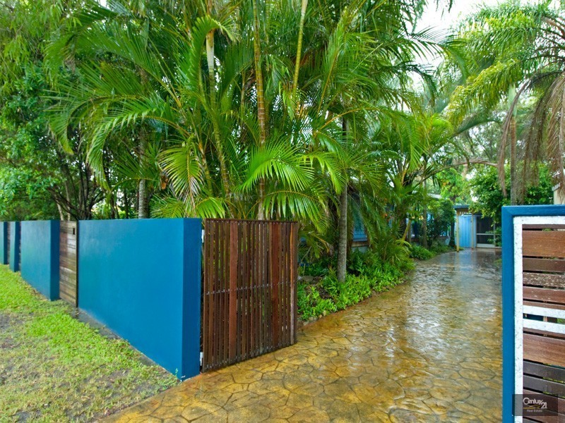 7 Amanda Avenue, Marcoola QLD 4564