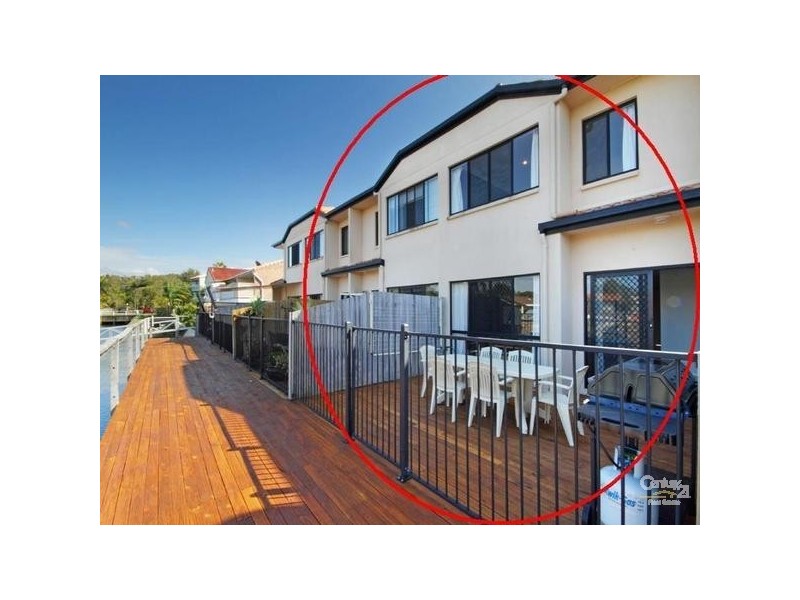 9/8 Yallanga Place, Mooloolaba QLD 4557