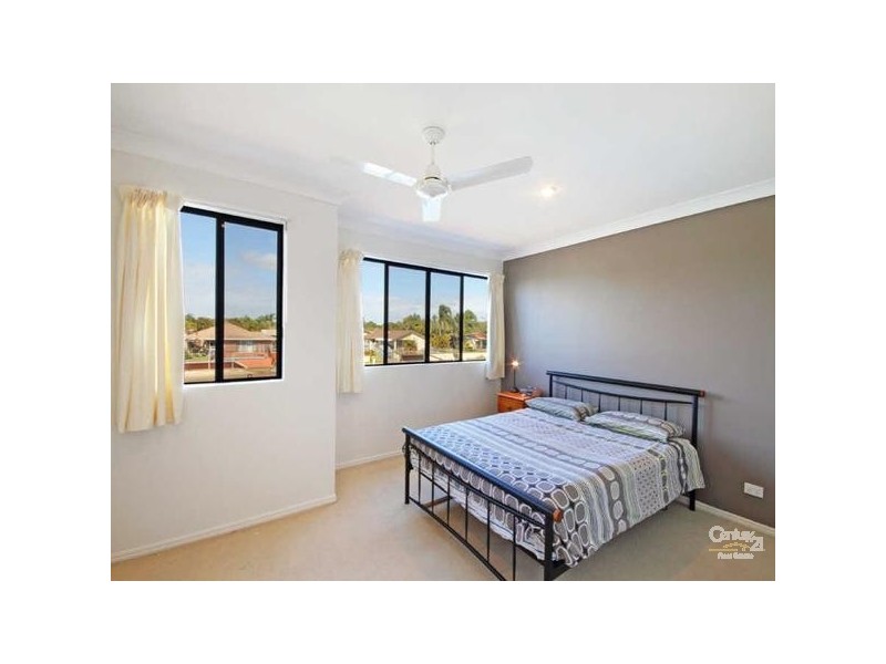 9/8 Yallanga Place, Mooloolaba QLD 4557