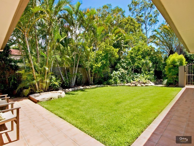 45 Karawatha Drive, Mountain Creek QLD 4557